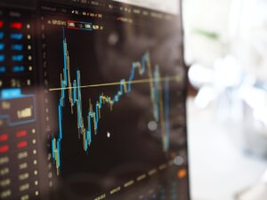 AI Trading and Risk Management - A Comprehensive Overview